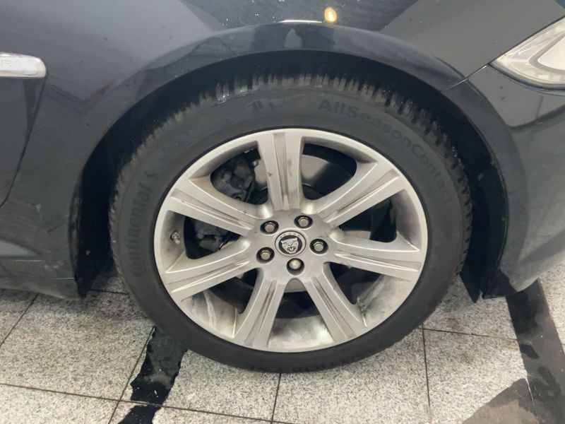 Jaguar XF 3.0 D V6 2014 – снимка 11