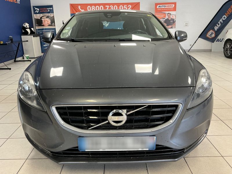 Volvo V40 1.6 D2 Momentum 2014 – снимка 14