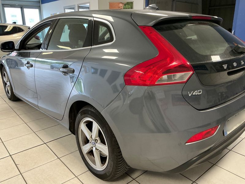 Volvo V40 1.6 D2 Momentum 2014 – снимка 6