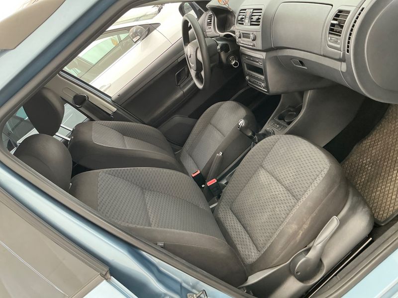 Skoda Fabia 1.2 TSI Style Edition 2011 – снимка 3
