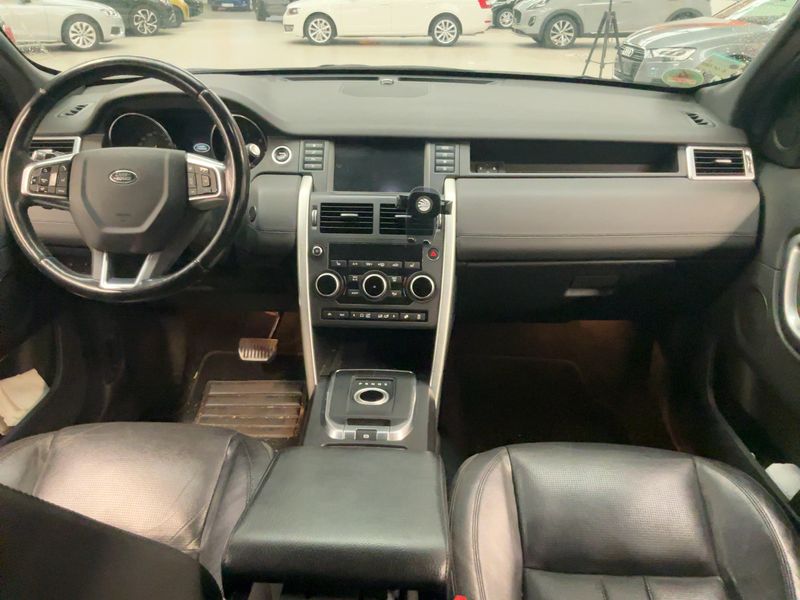 Land Rover Discovery Sport 2.2 Td4 SE AWD 2016 – снимка 17