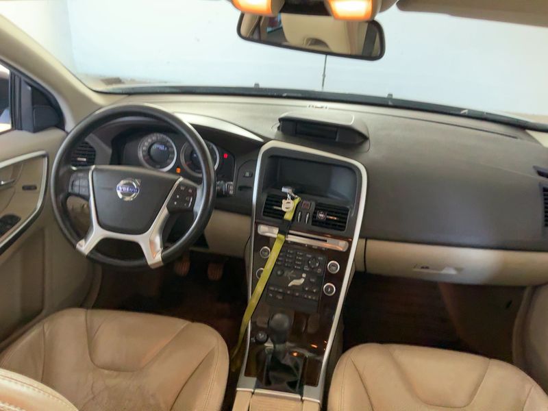 Volvo XC60 2.4 D5 Summum AWD 2010 – снимка 18