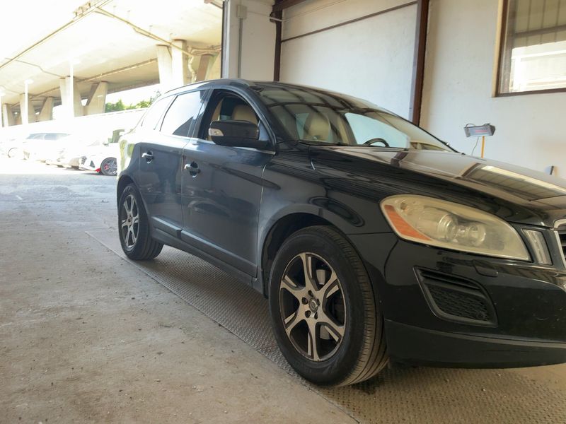Volvo XC60 2.4 D5 Summum AWD 2010 – снимка 12