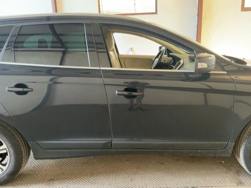 Volvo XC60 2.4 D5 Summum AWD 2010 – снимка 10