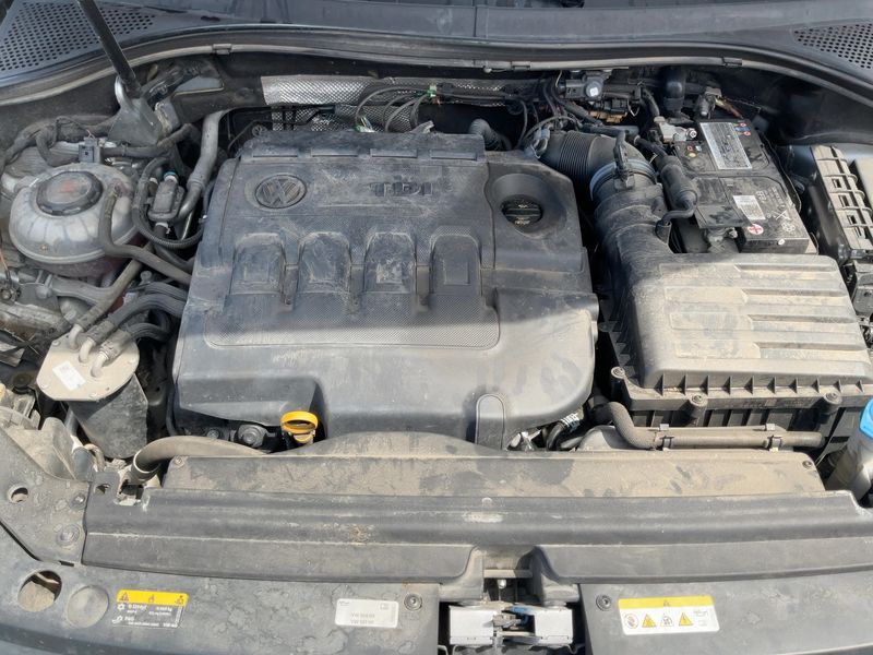 Volkswagen Tiguan Allspace 2.0 TDI Comfortline 4Motion 2020 – снимка на щета