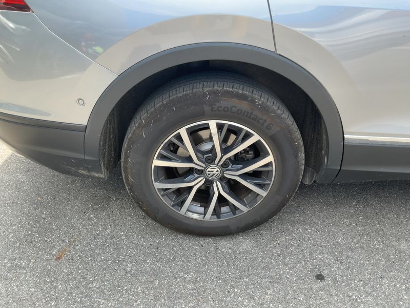 Volkswagen Tiguan Allspace 2.0 TDI Comfortline 4Motion 2020 – снимка на щета