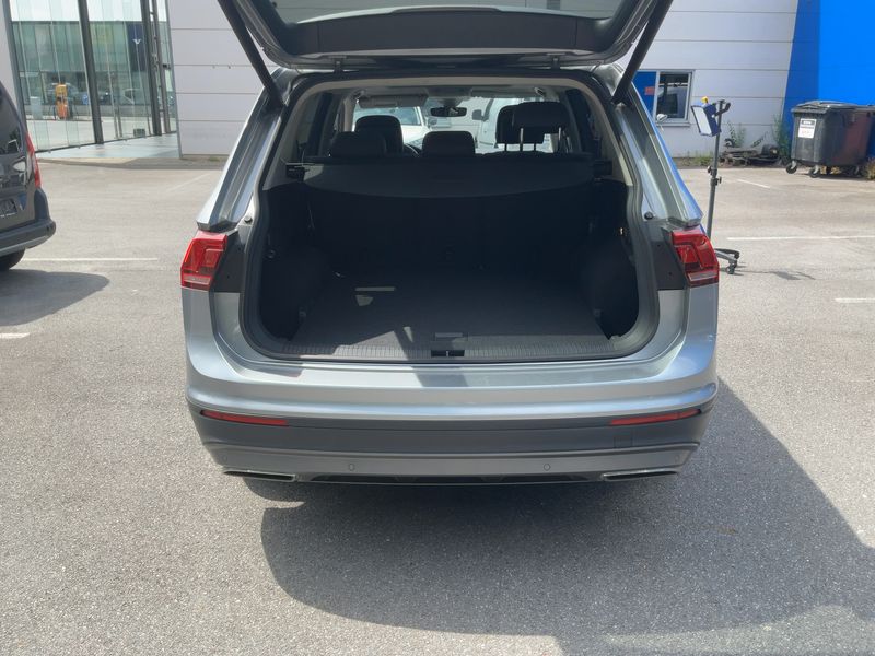 Volkswagen Tiguan Allspace 2.0 TDI Comfortline 4Motion 2020 – снимка 10
