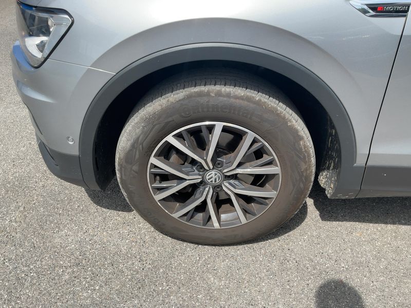 Volkswagen Tiguan Allspace 2.0 TDI Comfortline 4Motion 2020 – снимка на щета