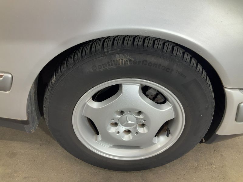 Mercedes-Benz E-Klasse E 240 Elegance 1999 – снимка 11