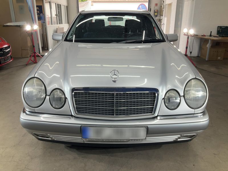 Mercedes-Benz E-Klasse E 240 Elegance 1999 – снимка 14