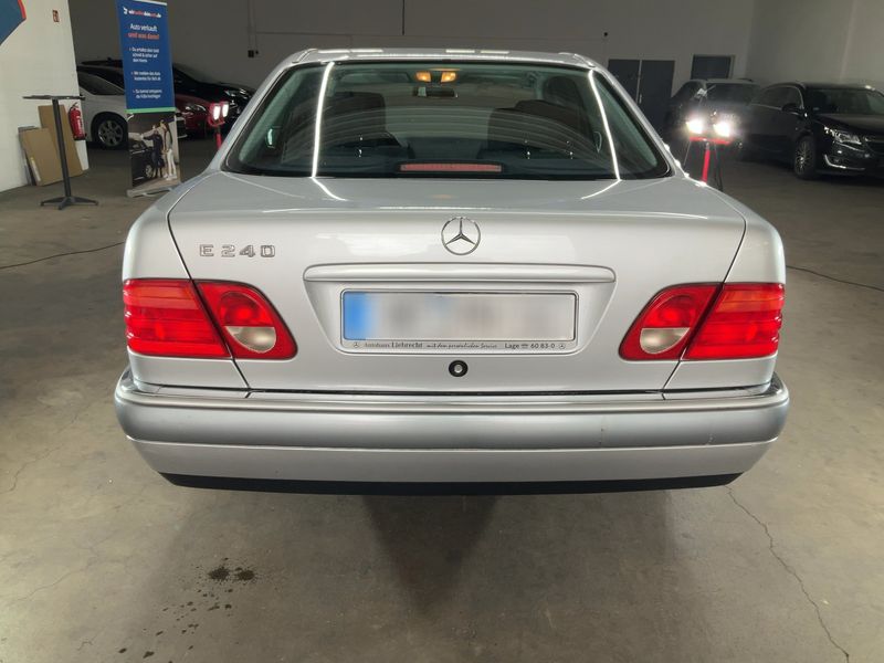 Mercedes-Benz E-Klasse E 240 Elegance 1999 – снимка 7