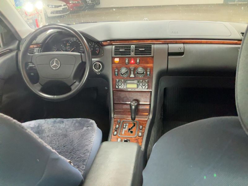 Mercedes-Benz E-Klasse E 240 Elegance 1999 – снимка 17