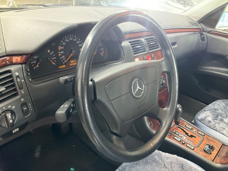 Mercedes-Benz E-Klasse E 240 Elegance 1999 – снимка 25