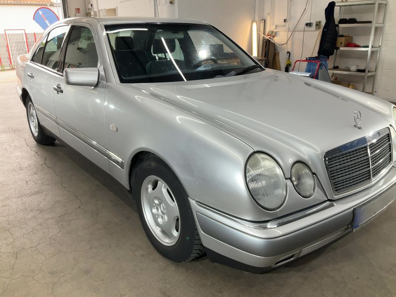 Mercedes-Benz E-Klasse E 240 Elegance 1999 – снимка 12