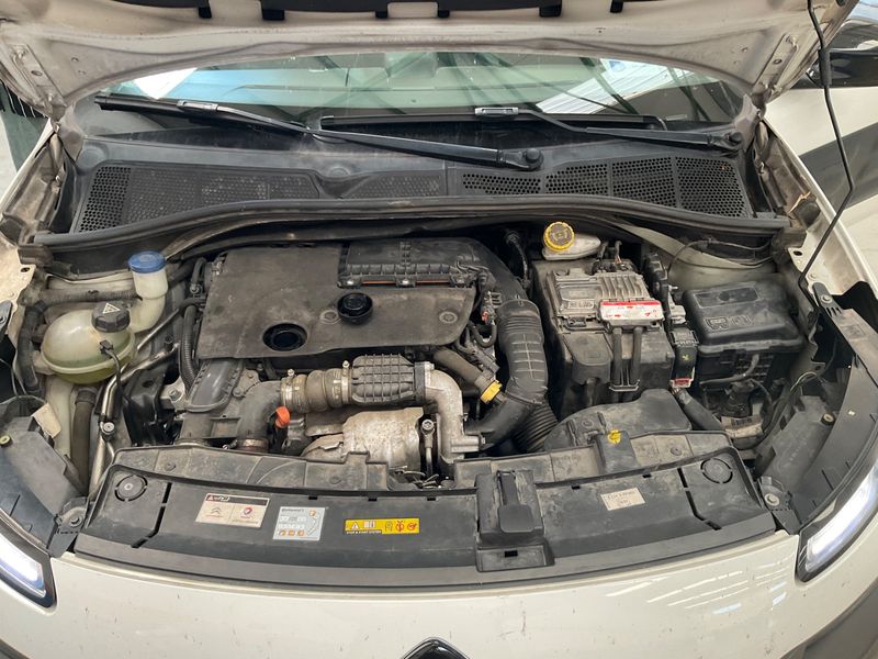 Citroen C4 Cactus 1.6 Blue-HDi Feel 2015 – снимка 9