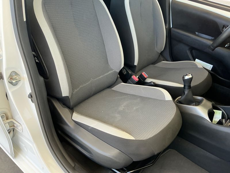 Toyota Aygo 1.0 VVT-i X-Play 2021 – снимка 24