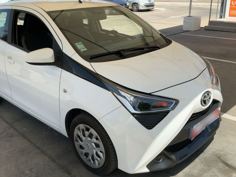 Toyota Aygo 1.0 VVT-i X-Play 2021 – снимка 12