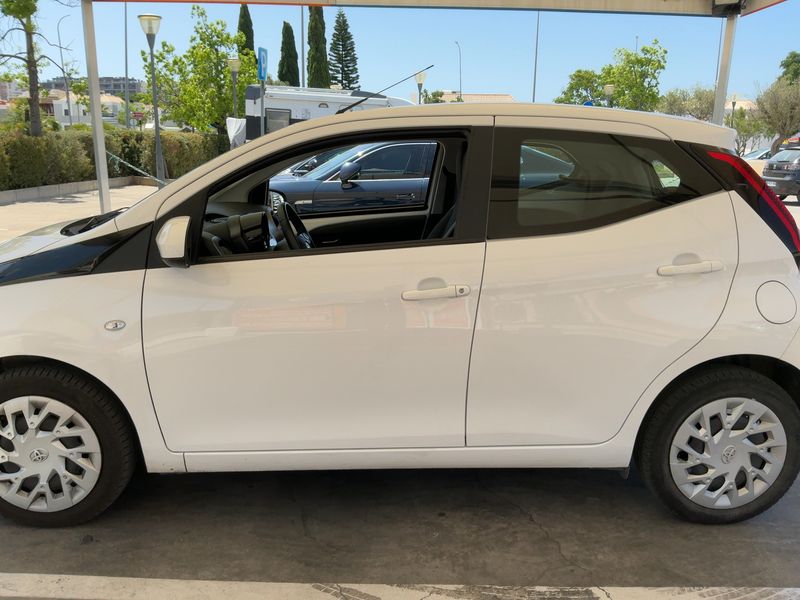 Toyota Aygo 1.0 VVT-i X-Play 2021 – снимка 4
