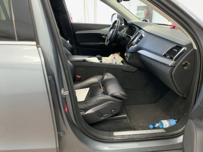 Volvo XC90 2.0 D5 Inscription AWD 2016 – снимка 16