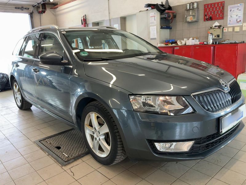 Skoda Octavia 2.0 TDI Style 4x4 2016 – снимка 12
