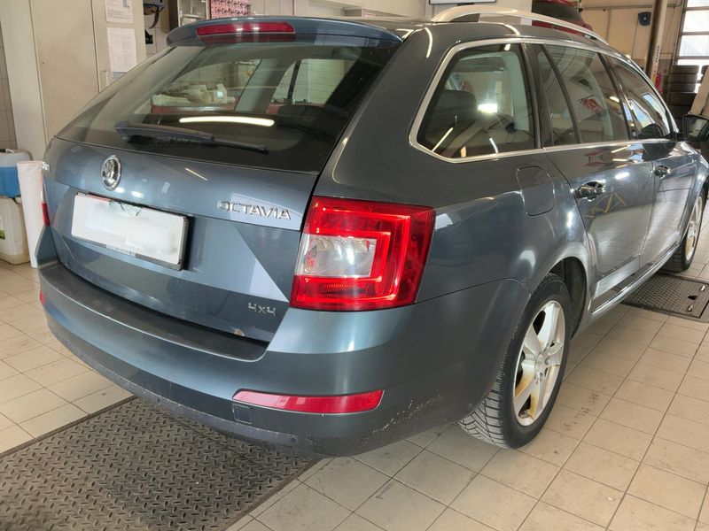Skoda Octavia 2.0 TDI Style 4x4 2016 – снимка 8