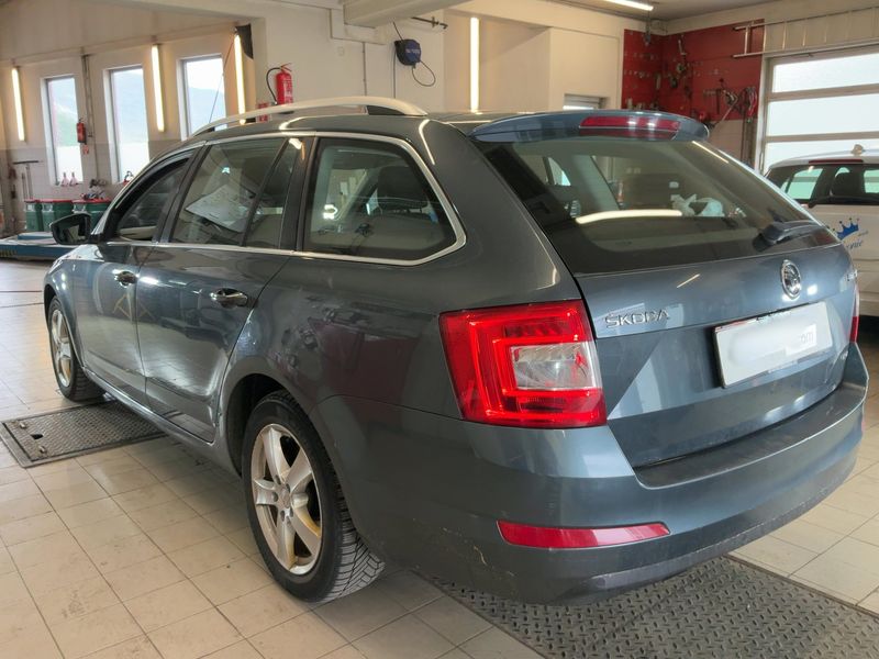 Skoda Octavia 2.0 TDI Style 4x4 2016 – снимка 6