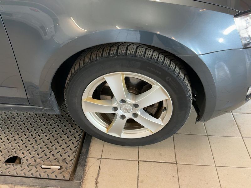 Skoda Octavia 2.0 TDI Style 4x4 2016 – снимка 11