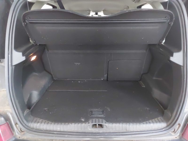 Citroen C3 Picasso 1.6 HDi Exclusive 2010 – снимка 9