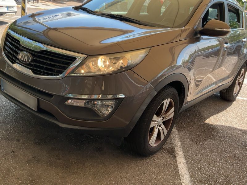 Kia Sportage 1.7 CRDi Drive 4x2 2013 – снимка 2
