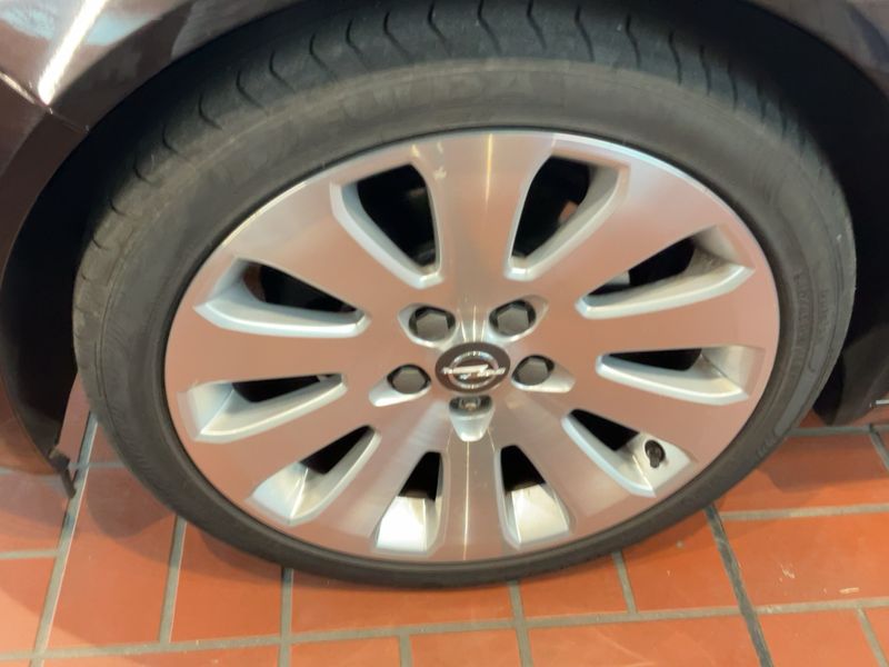 Opel Insignia Sports Tourer 2.0 CDTI Innovation 2012 – снимка 3
