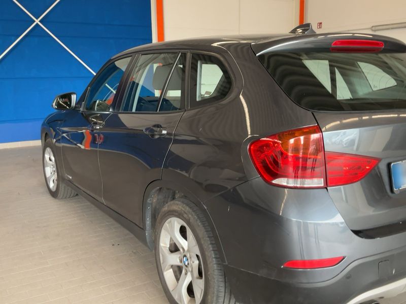 BMW X1 xDrive 20i 2015 – снимка 6