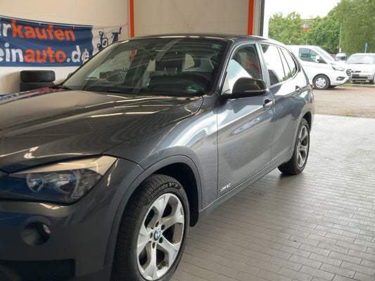 BMW X1 xDrive 20i 2015 – снимка 2