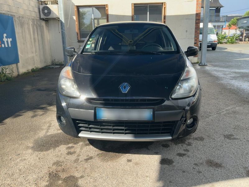 Renault Clio 1.5 dCi Collection Business 2013 – снимка 14