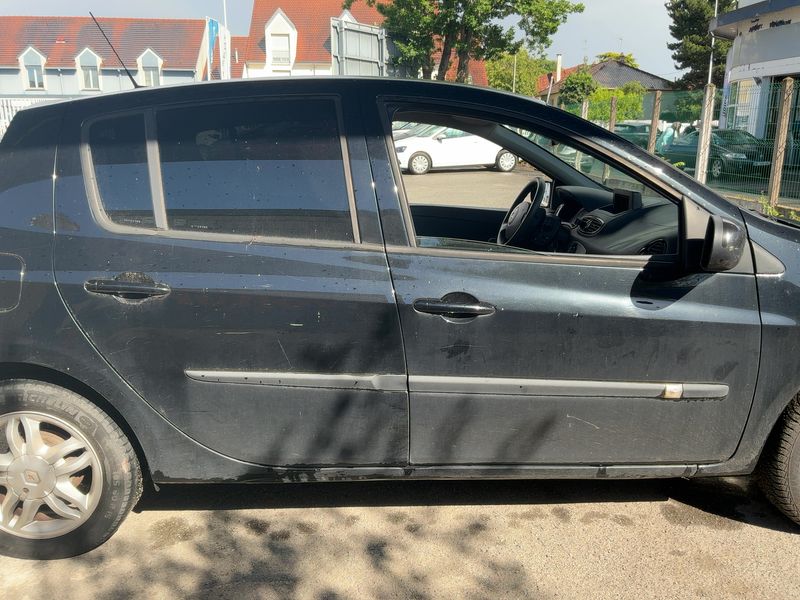 Renault Clio 1.5 dCi Collection Business 2013 – снимка 10