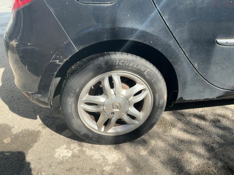 Renault Clio 1.5 dCi Collection Business 2013 – снимка 9