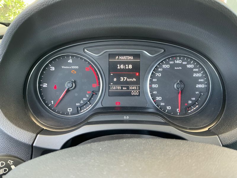 Audi A3 1.6 TDI Ambiente 2016 – снимка 18
