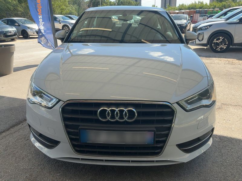 Audi A3 1.6 TDI Ambiente 2016 – снимка 14