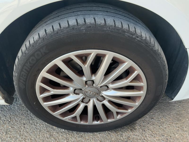 Audi A3 1.6 TDI Ambiente 2016 – снимка 11