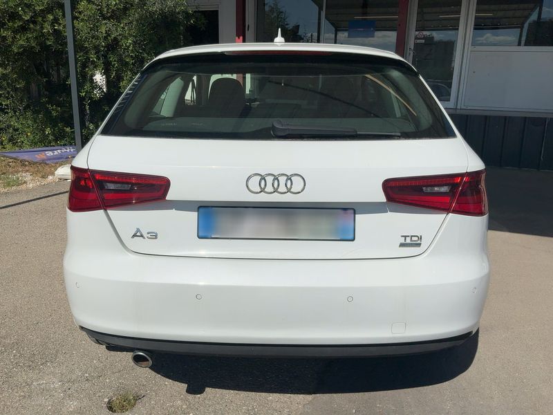 Audi A3 1.6 TDI Ambiente 2016 – снимка 7