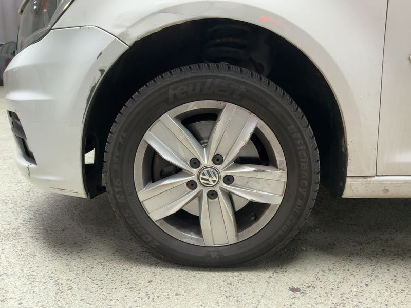 Volkswagen Caddy 1.4 TSI Maxi Comfortline BlueMotion Tech 2017 – снимка 3