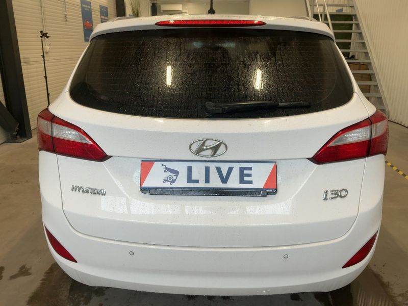Hyundai i30 1.6 GDI Style 2014 – снимка 7