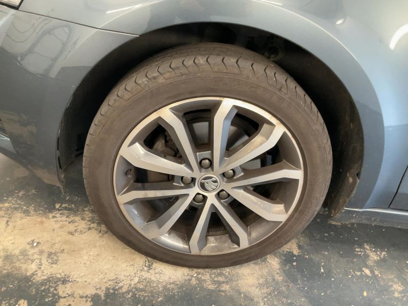 Skoda Octavia 2.0 TDI Soleil 2019 – снимка 3
