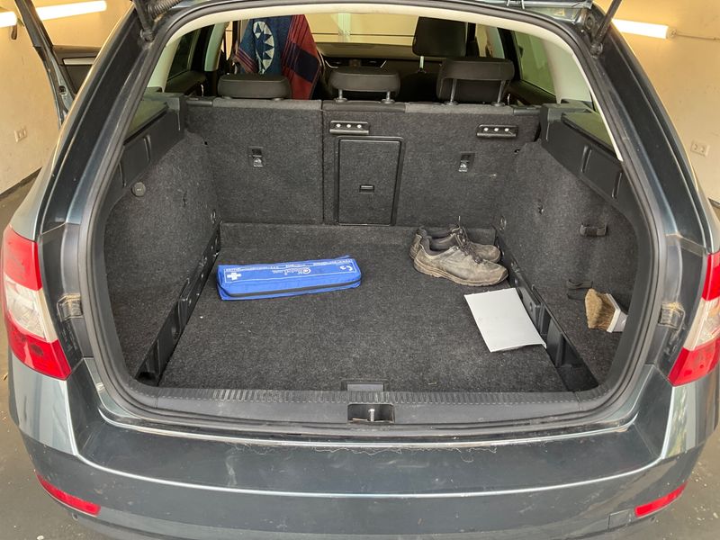 Skoda Octavia 2.0 TDI Soleil 2019 – снимка 35