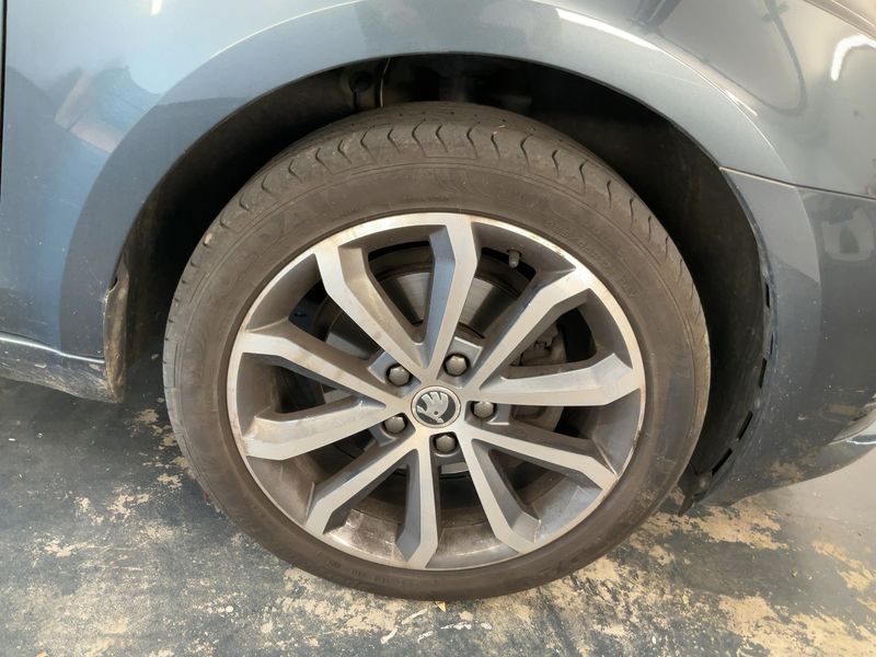 Skoda Octavia 2.0 TDI Soleil 2019 – снимка 11