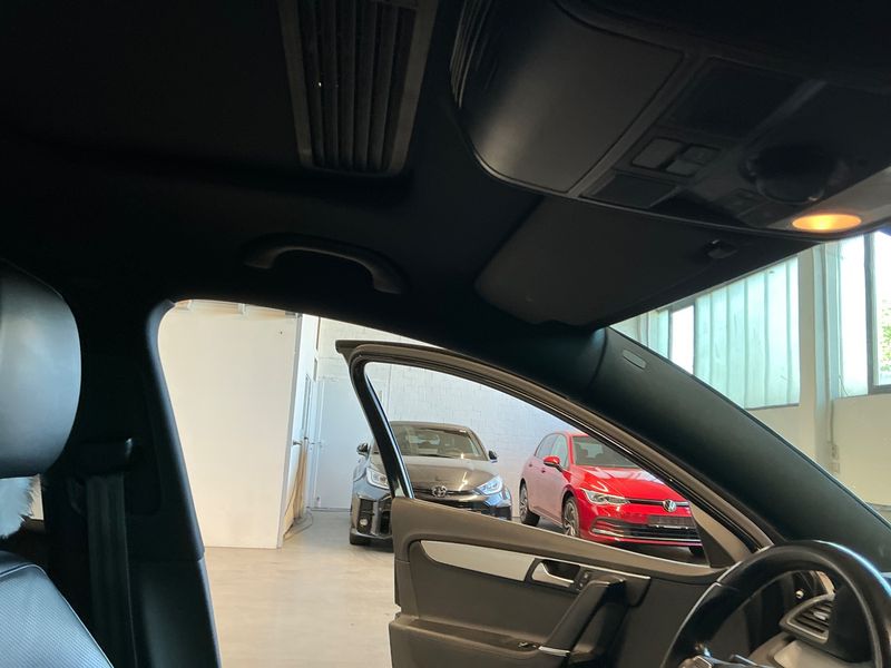 Volkswagen Passat 2.0 TSI Highline 2013 – снимка 38