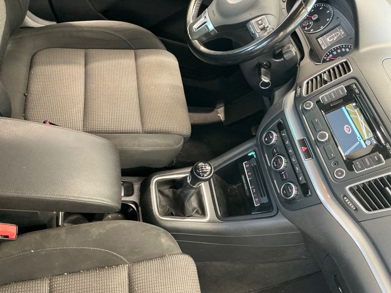 Volkswagen Sharan 2.0 TDI Comfortline BlueMotion Tech 2014 – снимка 25
