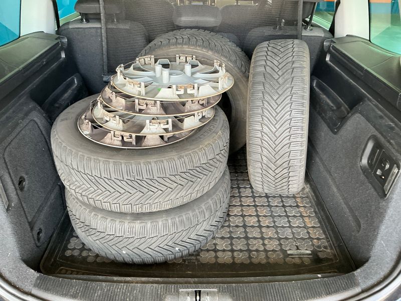 Volkswagen Sharan 2.0 TDI Comfortline BlueMotion Tech 2014 – снимка 15