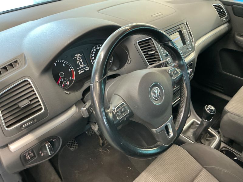 Volkswagen Sharan 2.0 TDI Comfortline BlueMotion Tech 2014 – снимка 23