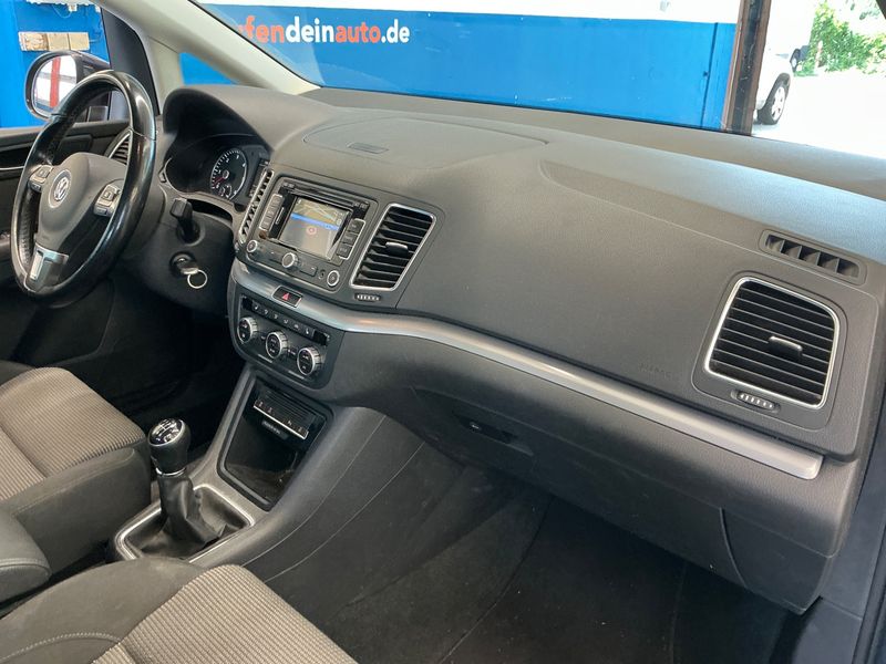 Volkswagen Sharan 2.0 TDI Comfortline BlueMotion Tech 2014 – снимка 24