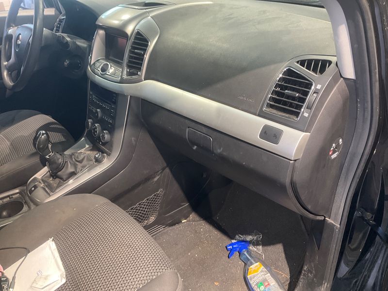 Chevrolet Captiva 2.4 LS 2WD 2012 – снимка 26